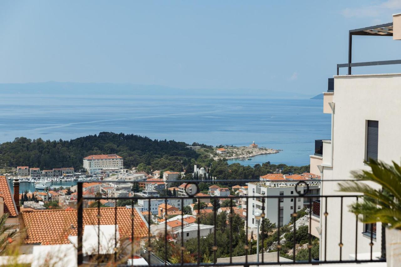 Smaragd - Lapis - Luxury With Shared Pool Apartment Makarska
